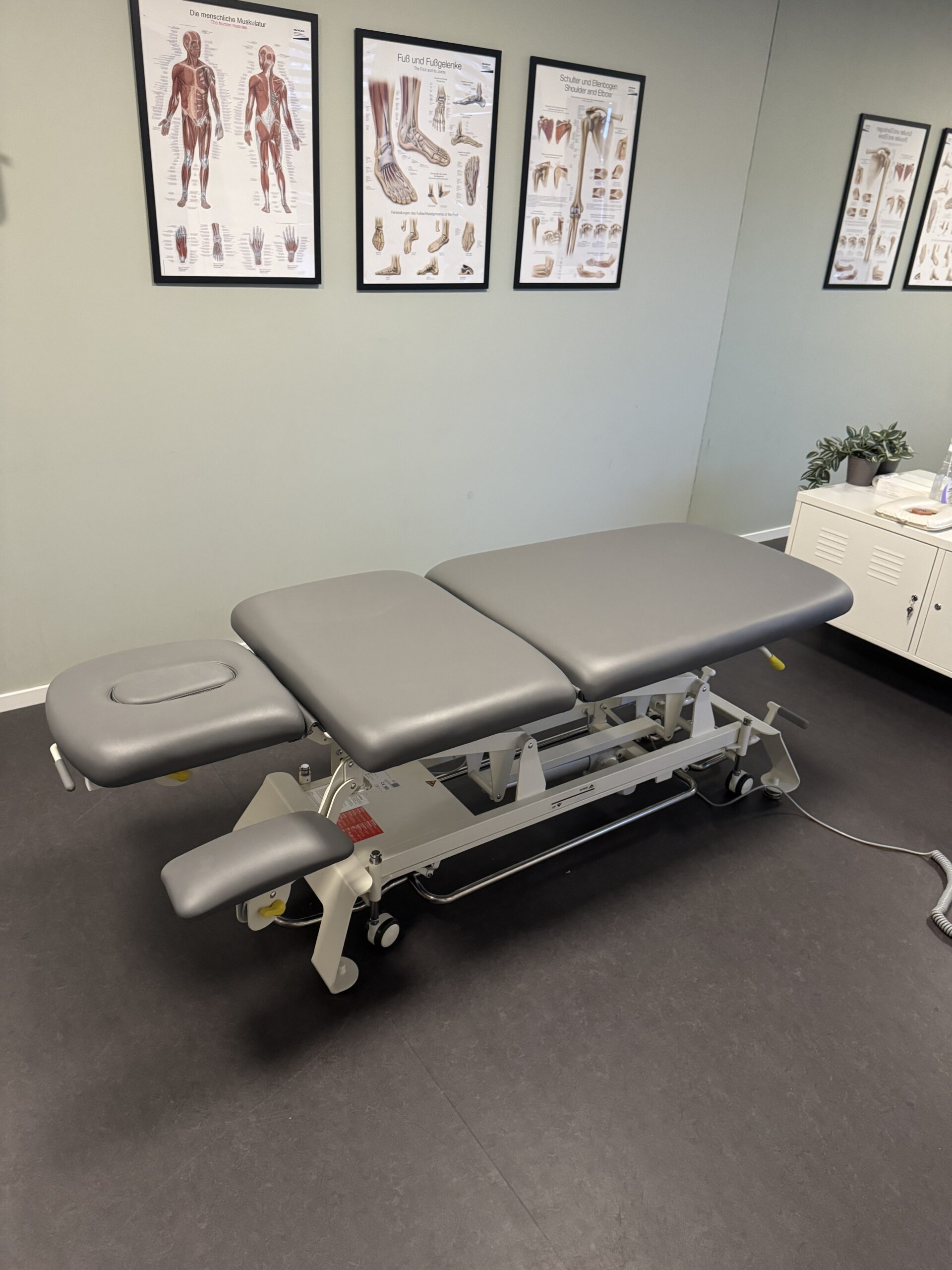 Camino Infinity – Elektrisk behandlingsbenk for moderne klinikker - Bilde 7